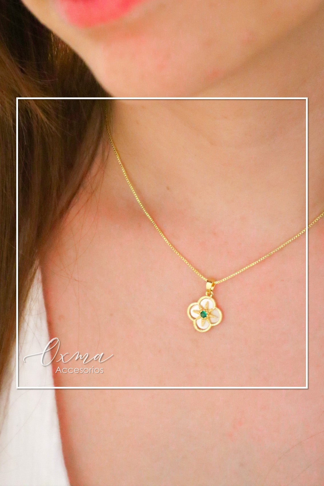 COLLAR TRÉBOL ESTRELLA