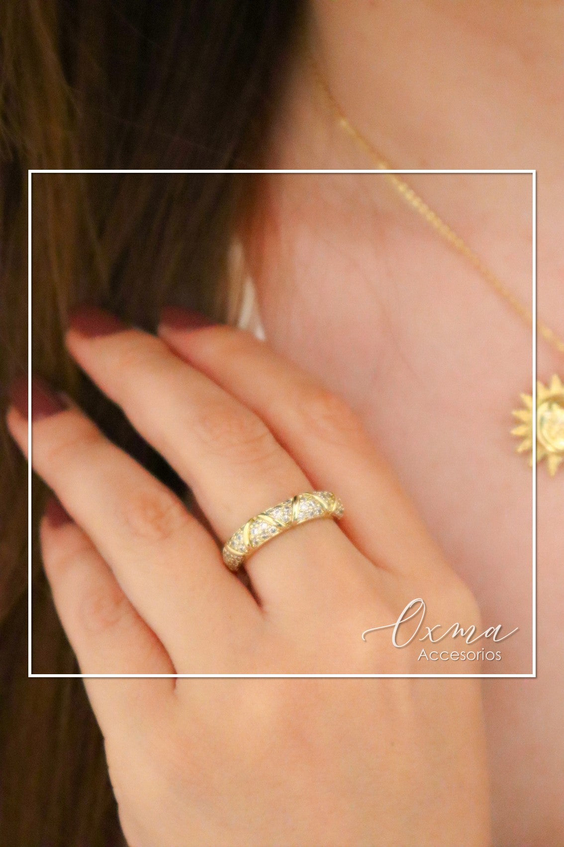 ANILLO LINEAS CON CIRCONES
