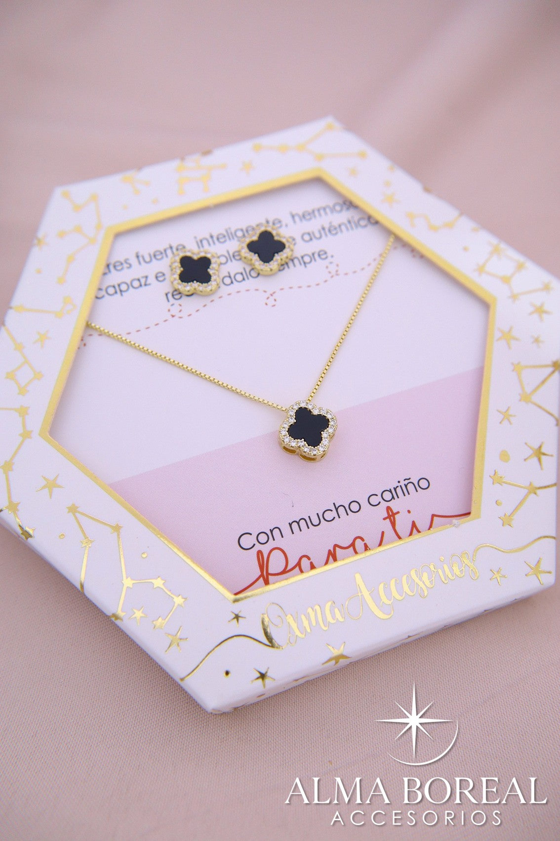 CONJUNTO TRÉBOL NEGRO Y BLANCO RODIO