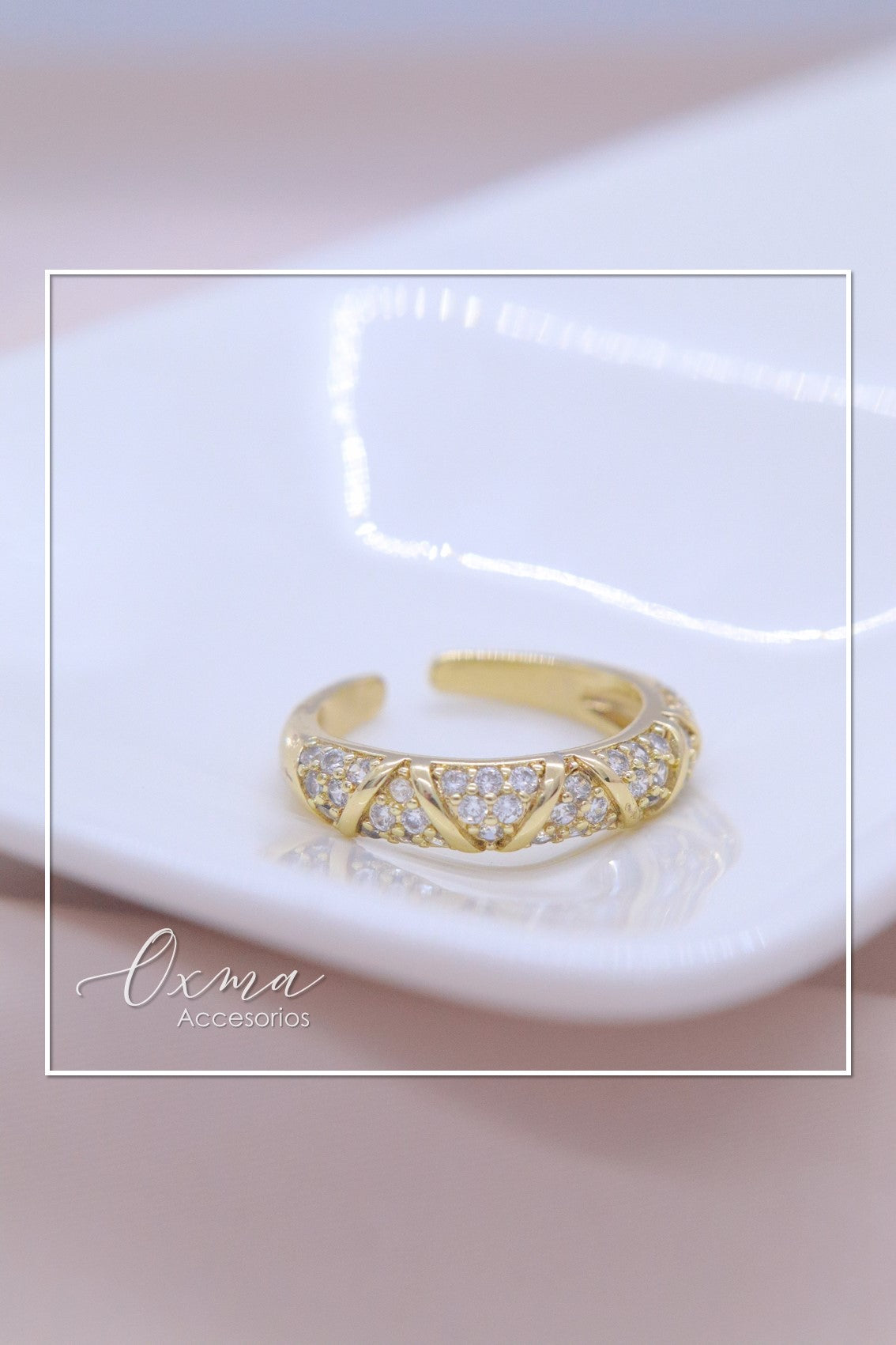 ANILLO LINEAS CON CIRCONES