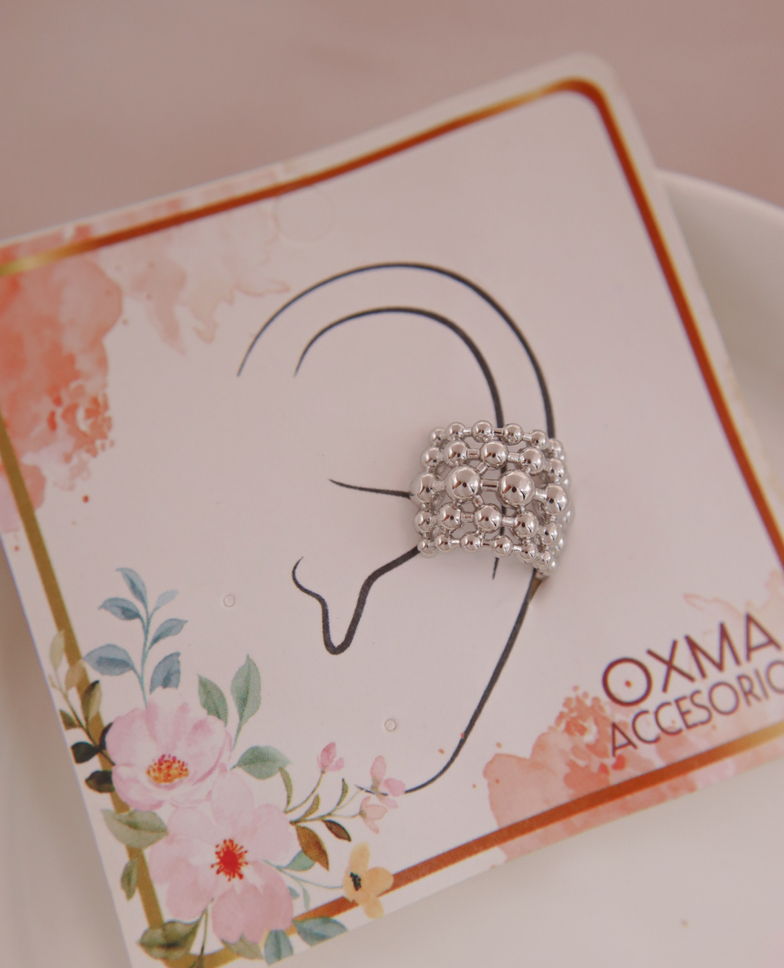 EARCUFF BOLITAS PLATEADO
