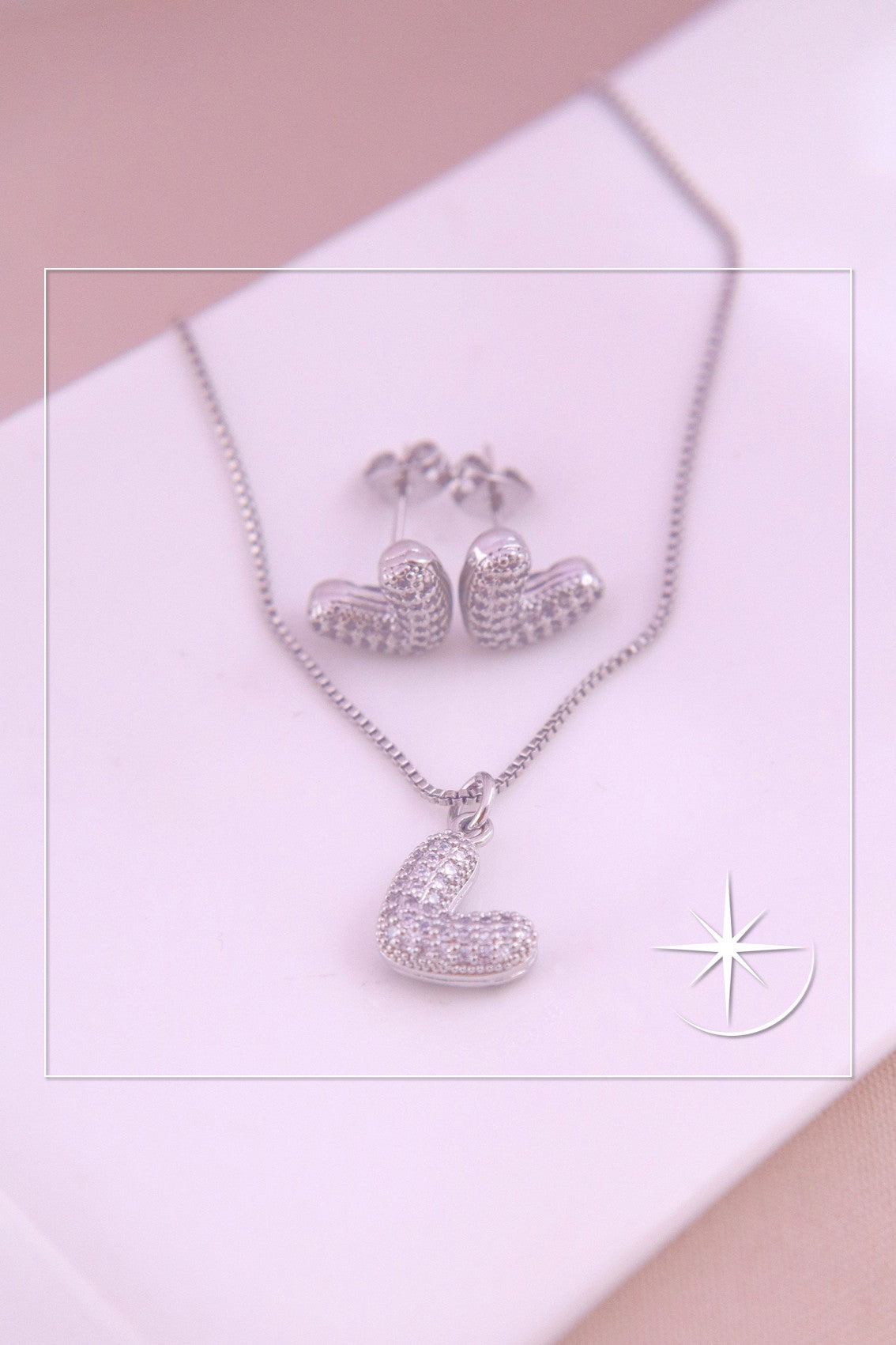 CONJUNTO CORAZÓN PLATEADO RODIO