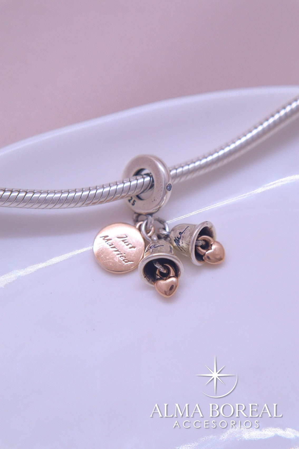 CHARMS CAMPANAS PLATA LEY 925