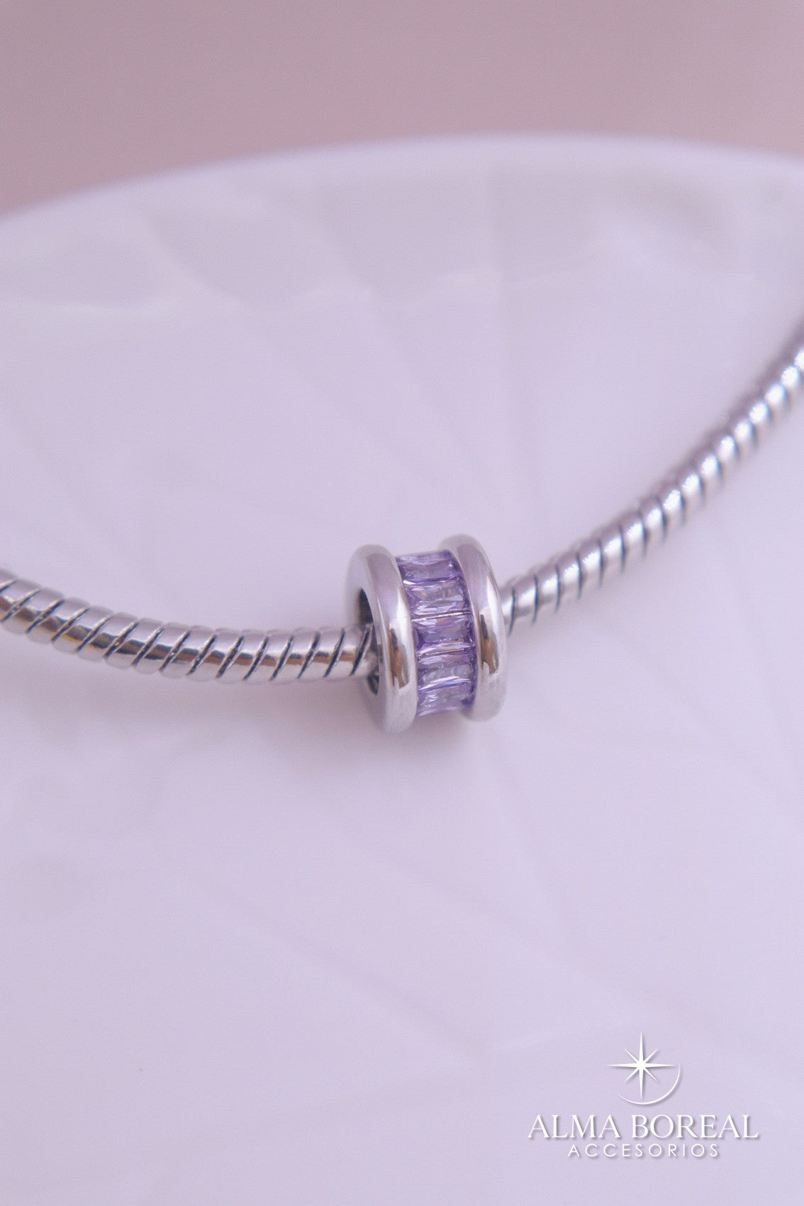 CHARMS BRIILO LAVANDA RODIO