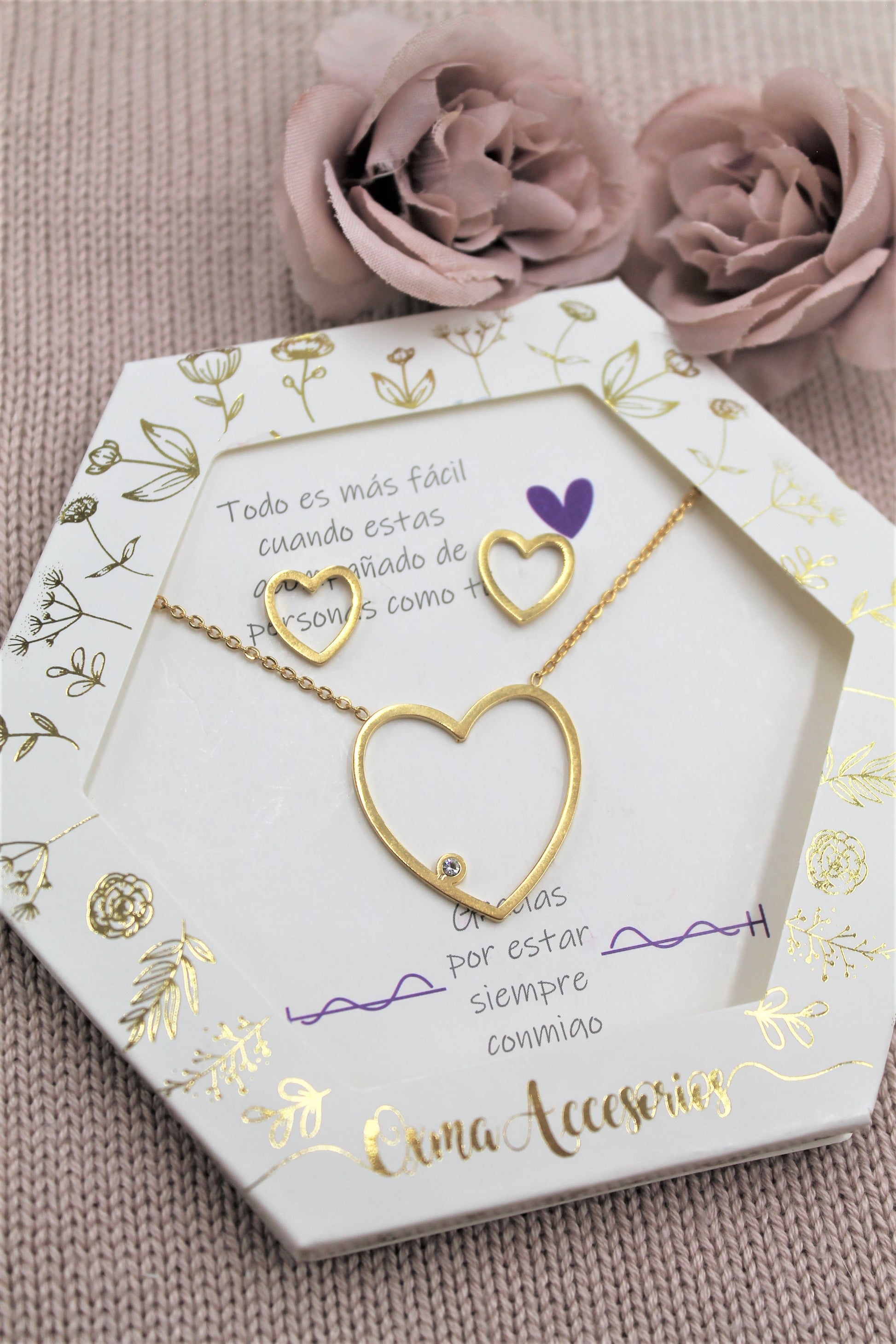 conjunto corazon silueta