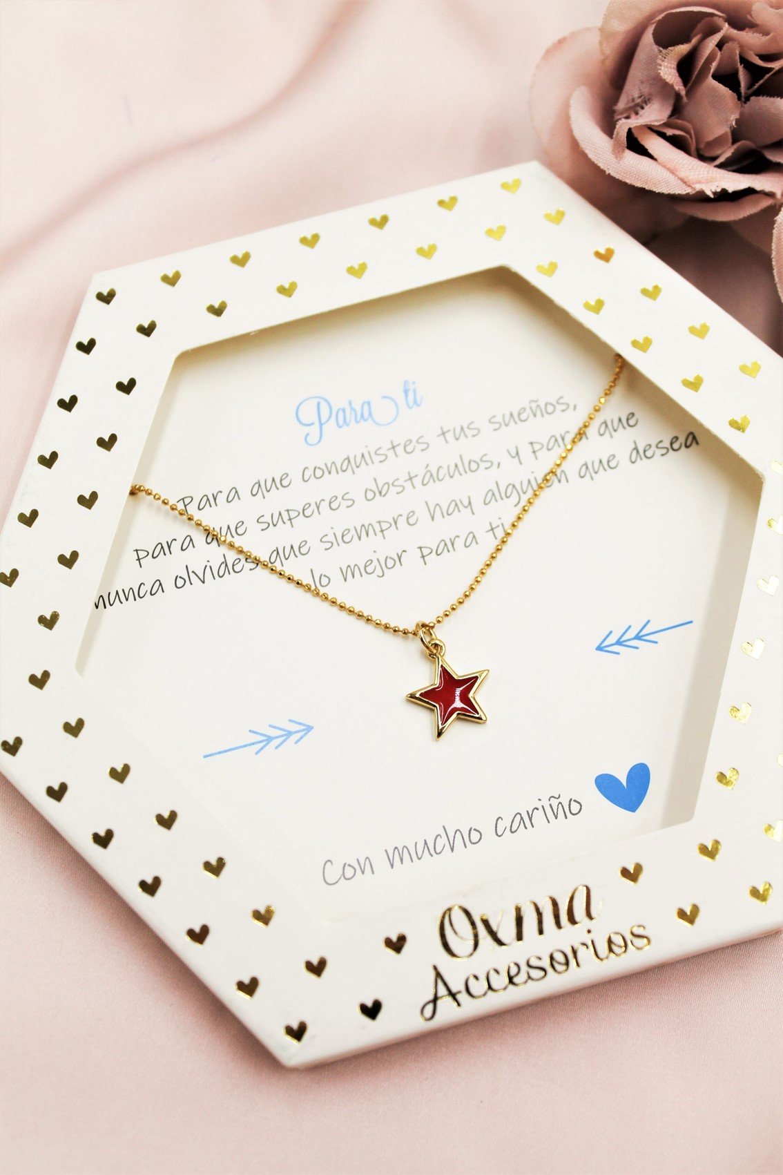 collar estrella roja
