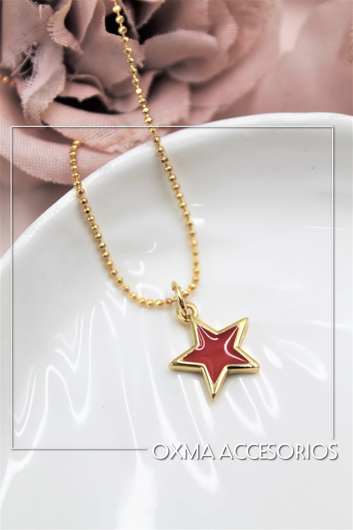 collar estrella roja