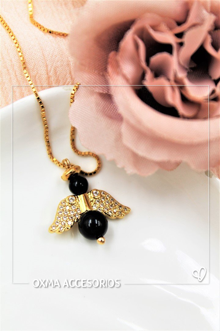 collar Angel piedra natural