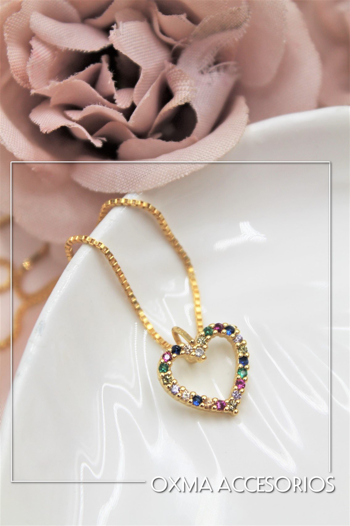 collar corazón microcircones