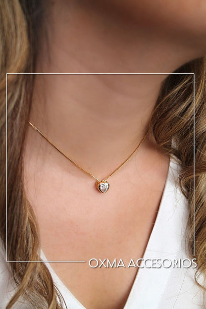 collar brillo corazón