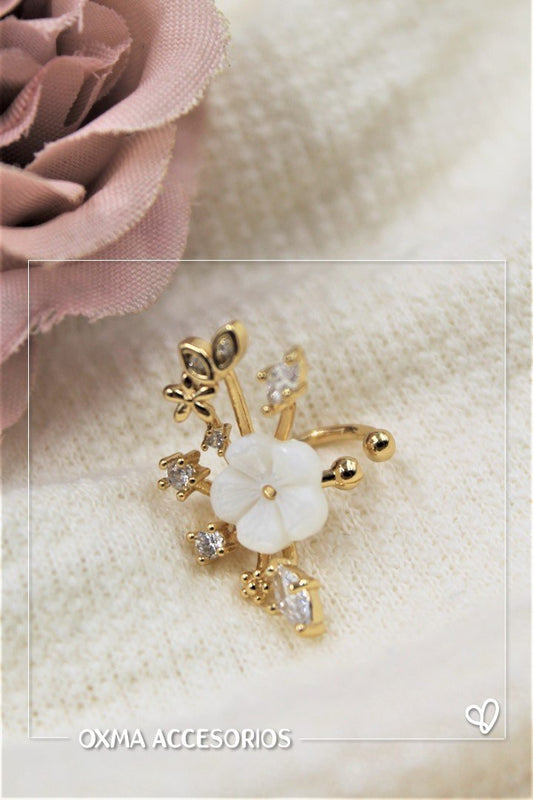 earcuff flor blanca
